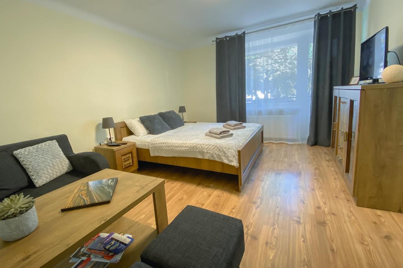 Peter'S Market Apartment Лиепая Экстерьер фото